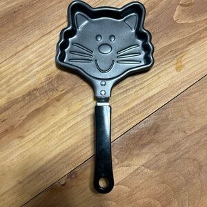 Cat Face Mini Pancake frying non stick Pan. Cartoon Breakfast Cookware